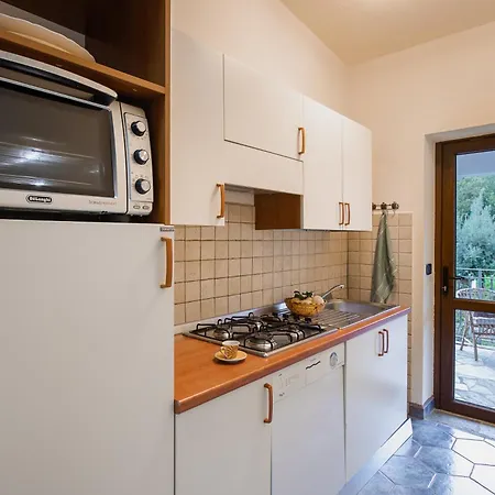 Corte Luna Terrazza Bbq 6 Ospiti Апартаменты