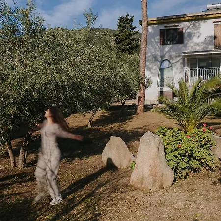 아파트 Corte Luna Terrazza Bbq 6 Ospiti *